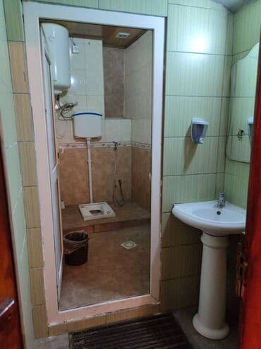 bakı tikiş evi ünvanları: Obyekt 100 m2-dir. Yeni təmir olunub. Əşyalı olaraq verilir. İçində — 14