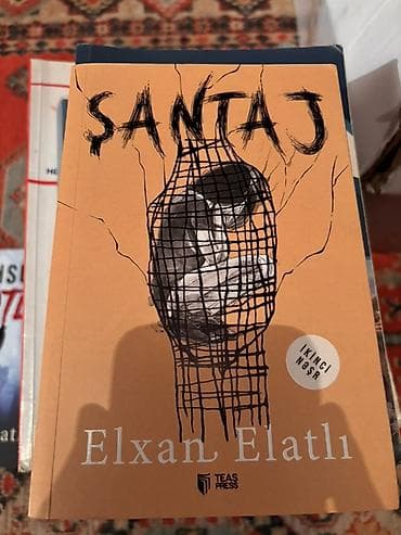 huseyn nağılı 4 1 oku: Elxan Elatlının detektiv-triller janrında 4 kitabdan ibarət dəsti - — 2