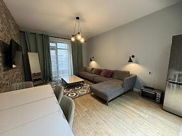 ev kirayesi: İcarəyə verilir 2 otaqlı yeni tikili 68 m², 8 Noyabr m. Kateqoriya — 6