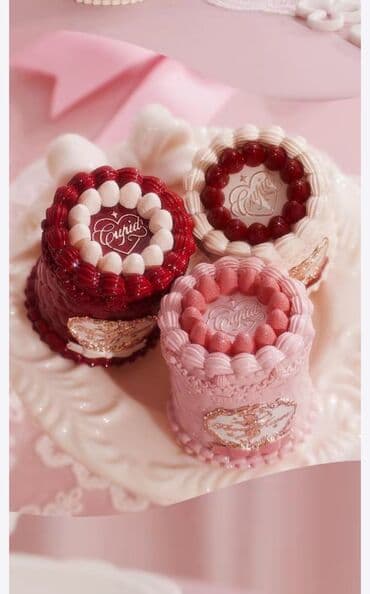 qaş boyası: Dodaq boyası, Yeni — 1