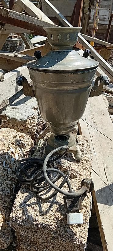 jenşen bitkisini harada tapmag olar: Elektrik samovarı - Material: metal gövdə, dördayaqlı dayaq - Üst — 4