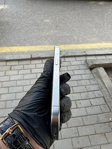 iphone 15 pro islenmis: IPhone 15 Pro, 128 GB, Gümüşü — 3