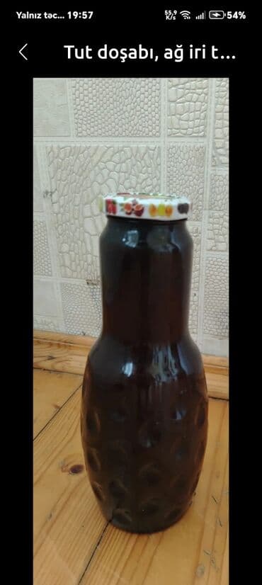 şəki halvası: Məhsul: Tut doşabı Təsvir: - Şüşə qabda, tünd rəngli, sıx — 1