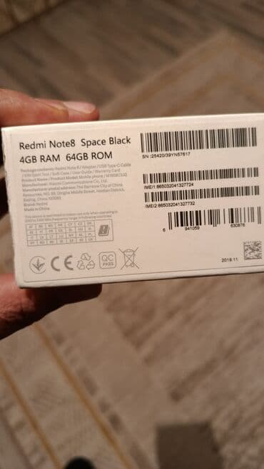 Powerbanklar: Redmi smartfon - Arxa kamera: 48MP AI dördqat kamera modulu, LED flaş — 5