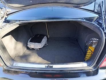 1.6 toyota corolla: Volkswagen Bora: 1.6 l | 2000 il Sedan — 3