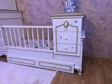 bir yaş tortları: Oğlan və qız üçün, Yeni, Beşik, Matras ilə — 1