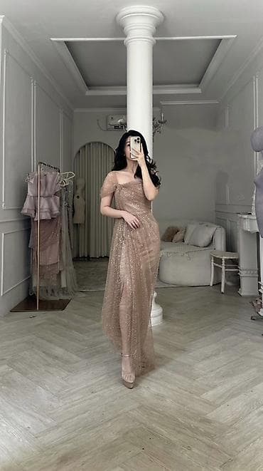 tikilme paltar modelleri instagram: Ziyafət donu, Maksi, M — 1