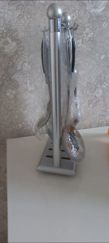 Şirəsıxanlar: Mətbəx alətləri dəsti – stendli - Material: paslanmayan polad - Dəst — 2
