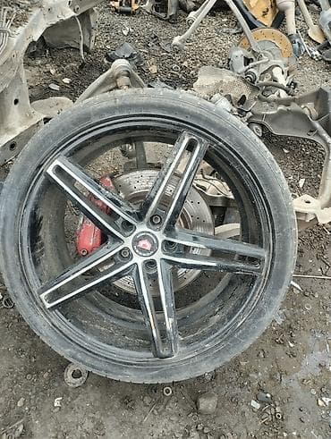 Disk təkər Vossen 295 / 30 / R 20, 5 Boltlu