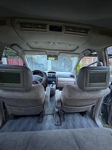universal: Mitsubishi Chariot: 2.4 l | 2000 il 441000 km Van/Minivan — 6