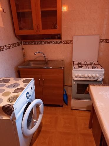 ev satilir type 1: Yasamal rayonu,Tağı Şahbazi küçəsində Dövlət Statistika komitəsinin — 1