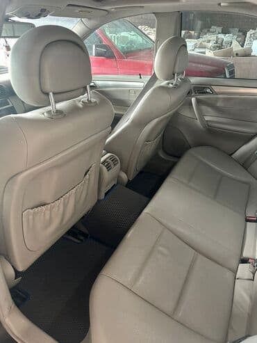 mercedes geyimleri: Mercedes-Benz C-Class: 2.3 l | 2005 il Sedan — 11