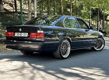 sam diskler: BMW 5 series: 2 l | 1993 il Sedan — 3