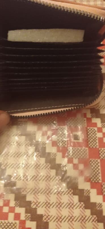 rus papağı: Pulqabı, Yeni — 2