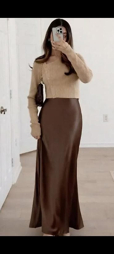 Qəhvəyi atlas maxi ətək - Material: atlas/saxta ipək toxuması – zərif