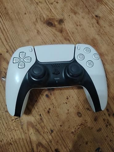 PlayStation 5 DualSense simsiz oyun pulti - Rəng: ağ-qara - USB-C