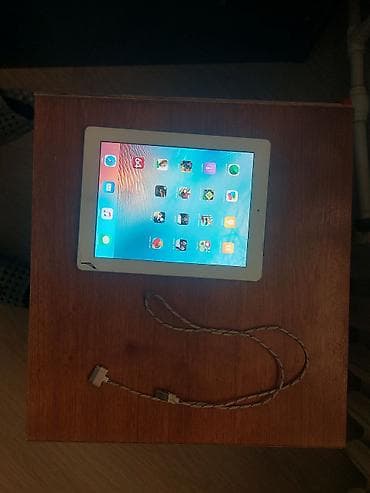 ipad 3 mini: İşlənmiş Apple iPad 3 (2012), 9,7", < 64 GB, Ünvandan götürmə — 3