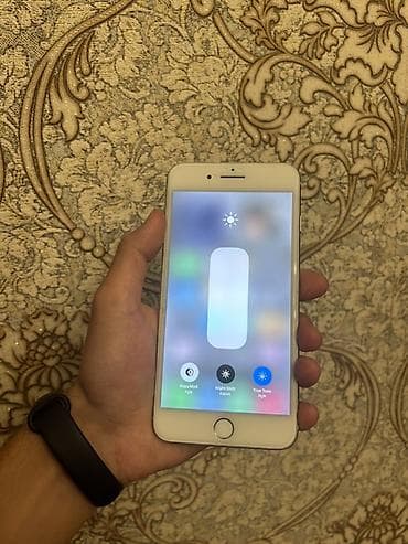 2 ci el iphone 8 plus: IPhone 8 Plus, 256 GB, Ağ, Barmaq izi — 3