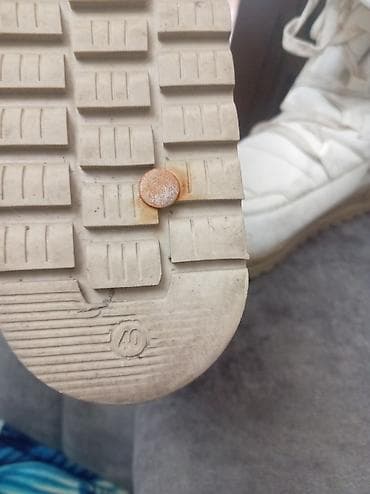 Uzunboğaz, New Balance, Ölçü: 40, rəng - Ağ, İşlənmiş — 3