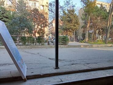 выездной ресторан кейтеринг: Obyekt icarəyə verilir. 5 mərtəbəli binanin yarim zirzəmisi. Umumi — 26
