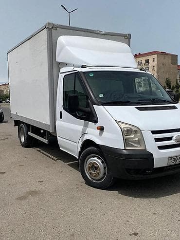 Yükdaşıma üçün qapalı furqonlu kiçik tonnajlı yük avtomobili. - Ağ lalafo.az -da Yükdaşıma üçün qapalı furqonlu kiçik tonnajlı yük avtomobili. - Ağ