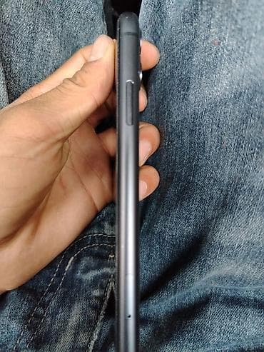 iphone 12 qiyməti: IPhone 11, 128 GB, Qara, Face ID — 4
