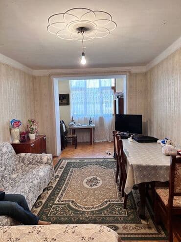 Kirayə mənzillər: Bakı, Montin, 3 otaqlı, Köhnə tikili, m. Nəriman Nərimanov, 74 kv. m — 2