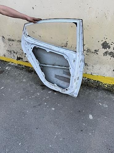 elantra qapi: Məhsul: Hyundai Elantra Avtomobil arxa sol qapı (kuzov hissəsi) — 2