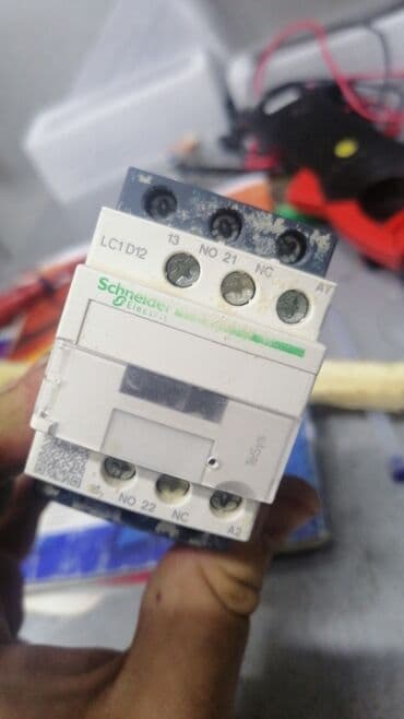 Həyət evi mənzillərdə elektrik xidmətləri, lüstürlərin