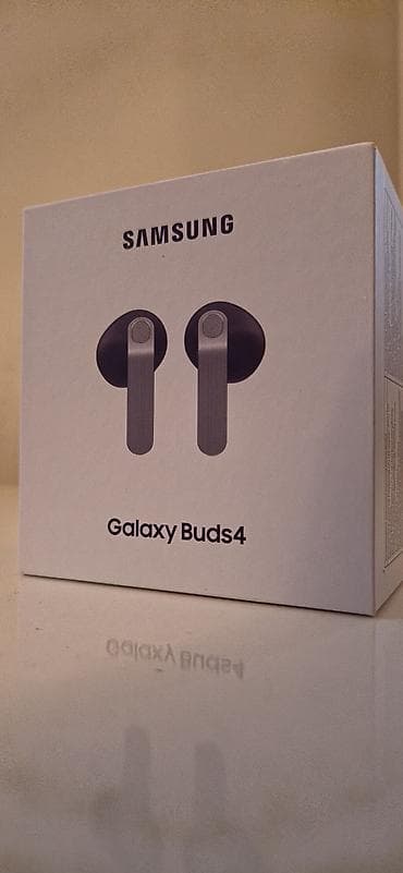 xrom kalonkalar: Samsung Galaxy Buds4 simsiz qulaqlıq. Tepteze aǧzi bagli qutuda — 1