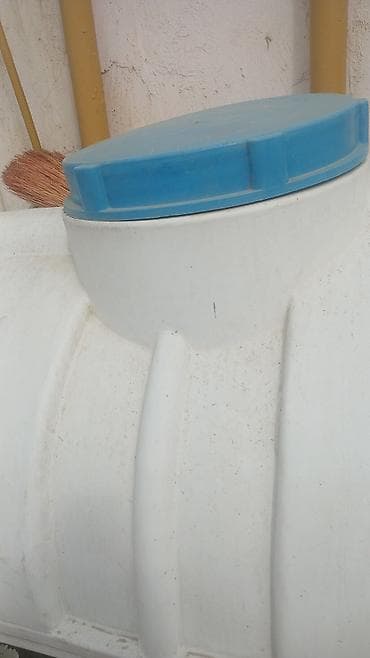 Bak, Plastik, 750 l l, İşlənmiş, Ünvandan götürmə — 2