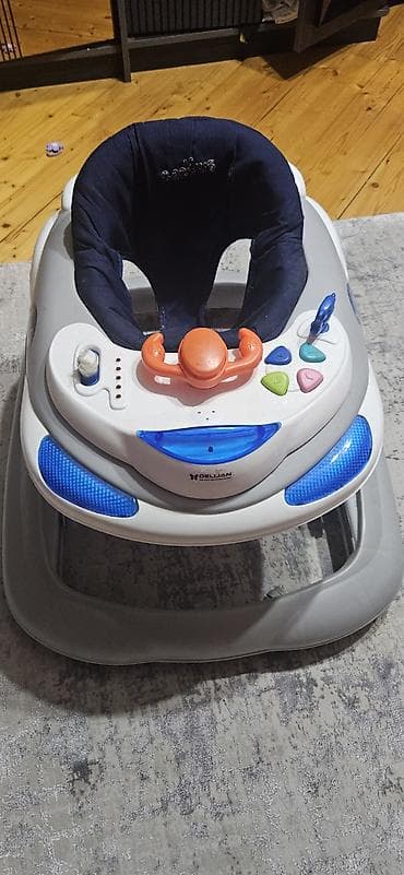 Yerimək üçün arabalar, çəliklər, əsalar, rollatorlar: Uşaq gəzdirici (walker) – Delijan - Marka/model: Delijan - Rənglər — 1