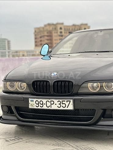 BMW 5 series: 3 l | 2003 il Sedan