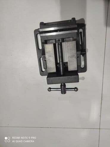 Məngənə 
hər tərəfə fırlanan