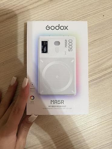 redmi pad 5: Godox MA5R 5000 – maqnitlə şarj olunan tam rəngli LED işıq - Kompakt — 1