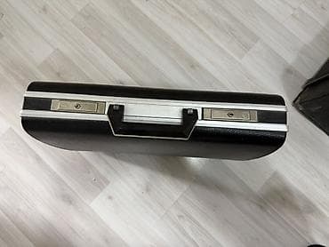 qara çanta: Klassik qara sərt diplomat çantası - Material: möhkəm sərt korpus — 2