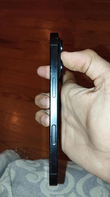 apple iphone 3g: IPhone 16 Pro, 128 GB, Qara, Face ID — 4