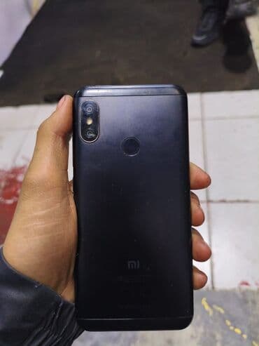 xiaomi mi a1 qiyməti: Xiaomi Mi A2 Lite, 32 GB, rəng - Qara, 
 İki sim kartlı — 2