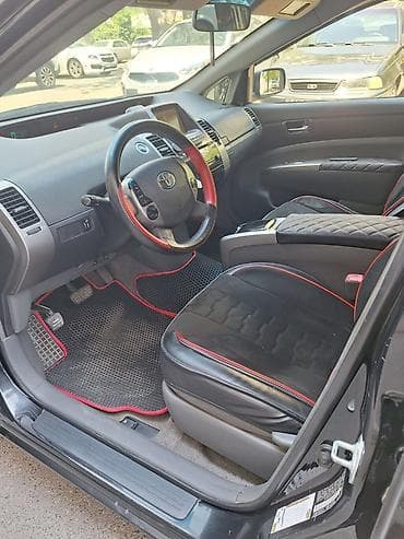 Nəqliyyat: Toyota Prius: 1.5 l | 2006 il Hetçbek — 5