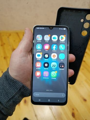 samsung a06 qiymeti: Samsung Galaxy A05, 128 GB, rəng - Gümüşü, Sensor — 1