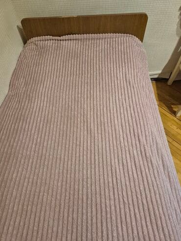 белая мебель в спальне: Односпальная кровать — 3