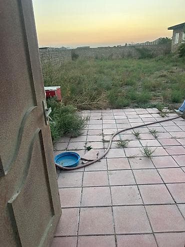 ev: Türkan qəs. 3 otaqlı, 80 kv. m, Təmirsiz — 5