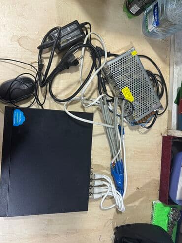 uşaq izleme kamerasi: Daxili və xarici quraşdırma üçün nəzərdə tutulmuş bir sıra ağ rəngli — 5