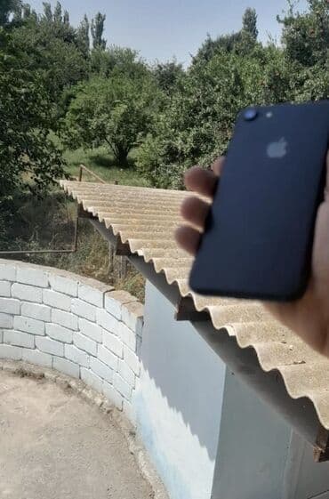 iphone 5 's: IPhone 7, 64 GB, Qara, Barmaq izi — 4