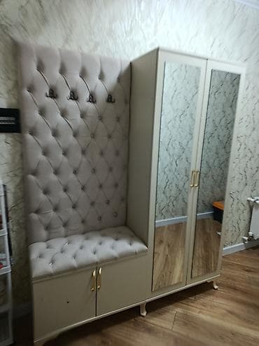 embawood dolab: Giriş üçün kombinə edilmiş dəst – paltar dolabı və yumşaq oturacaqlı — 2