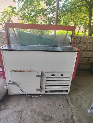 Soyuducu vitrin — mağaza, kafe və pastanələr üçün - Ön hissəsi — 2