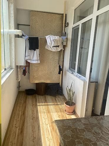 qara qarayev: Otag yoldawi iwdiyen ve Telebe Qarayev metrosuna 5 dq yaxın oğlan — 6