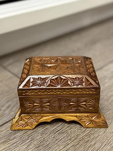 Süni güllər: Mücrü Zinət əşyaları üçün, Taxta — 1