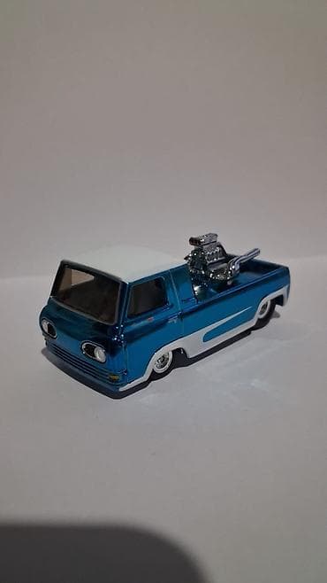 ford trans: Ford, 2022 il, 1:64, Dəmir, Ünvandan götürmə — 1