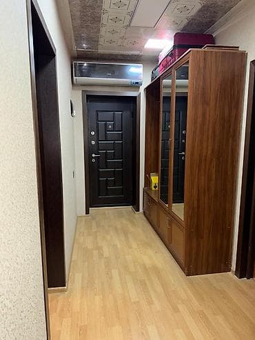 kiraye ev 300: 🏡 Kirayə ev – Lökbatan qəsəbəsi Lökbatan qəsəbəsində yerləşən, geniş — 5